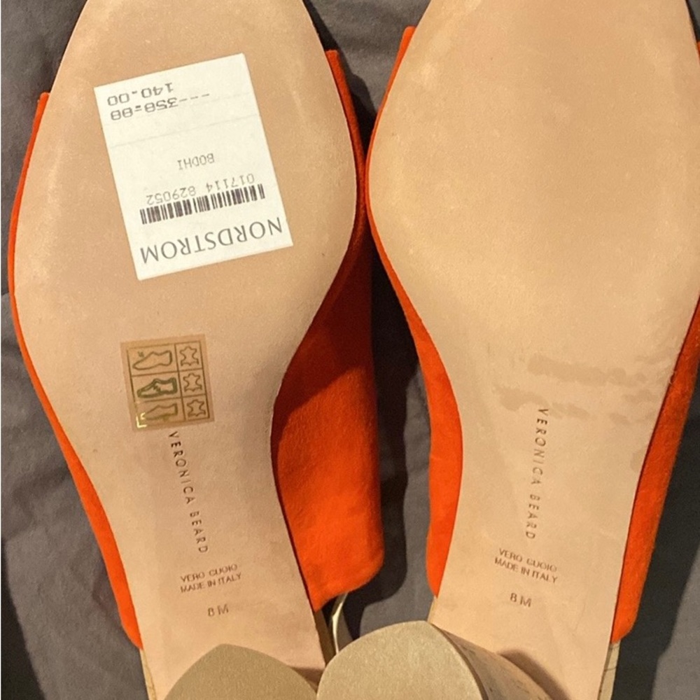 SZ 8 Veronica Beard  suede bodhi sandals with natural cork heel. NWT - Picture 2 of 3